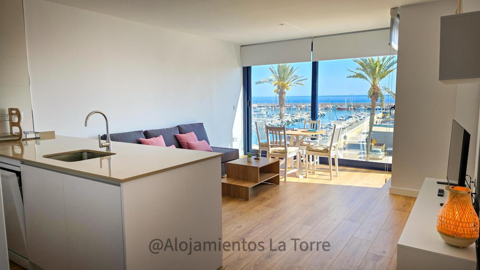 Puerto Caleta Dream - Alojamientos La Torre Caleta de Vélez Exterior foto